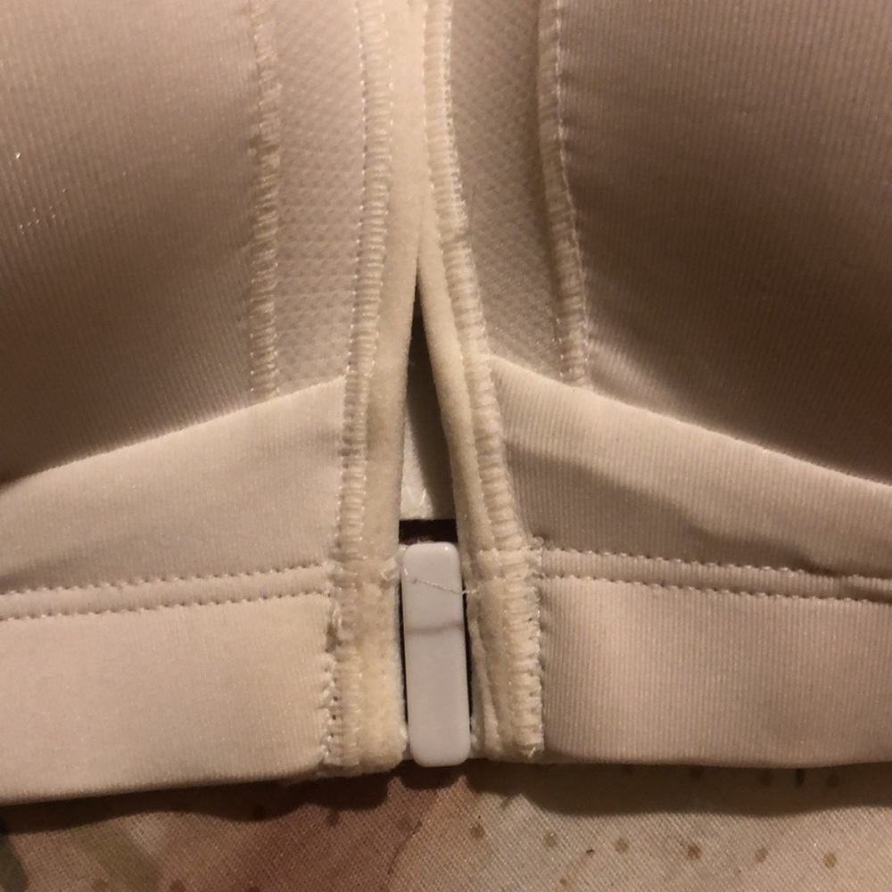 DANSKIN sport tee shirt bra - Picture 9 of 10